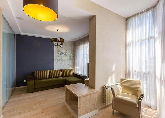 цехова 1 利沃夫