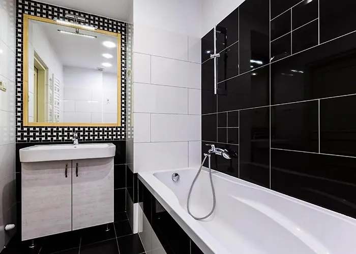 цехова 1 * 利沃夫